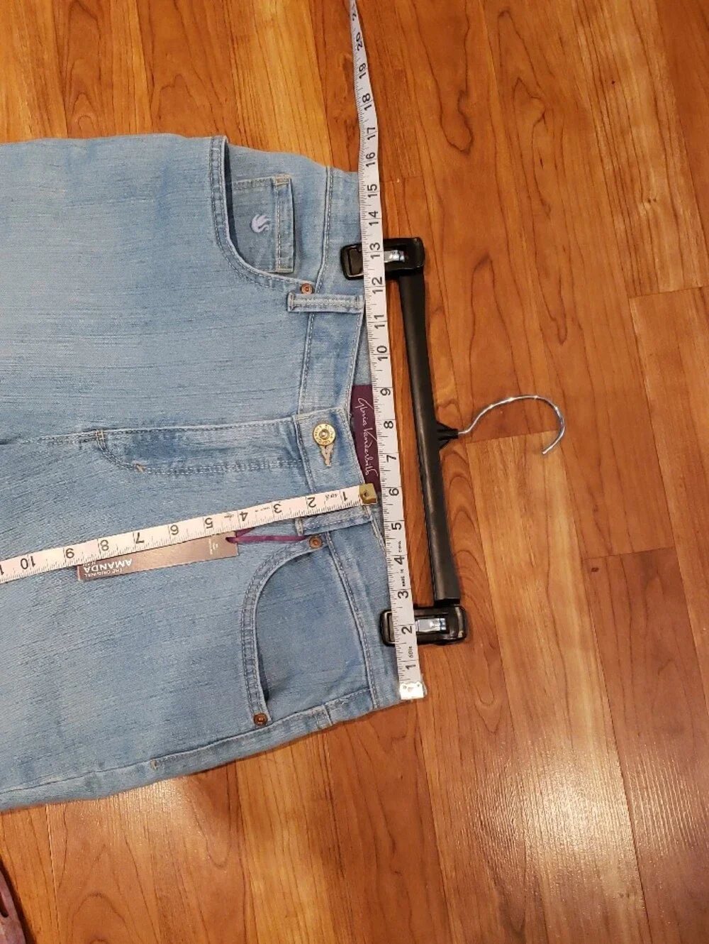 Gloria Vanderbilt Light Blue Straight Leg Jeans